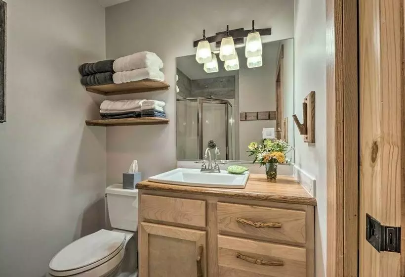 Sawyers Cabin W/ Hot Tub In Blue Ridge Mtns!