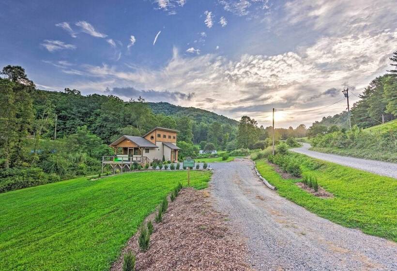 Sawyers Cabin W/ Hot Tub In Blue Ridge Mtns!