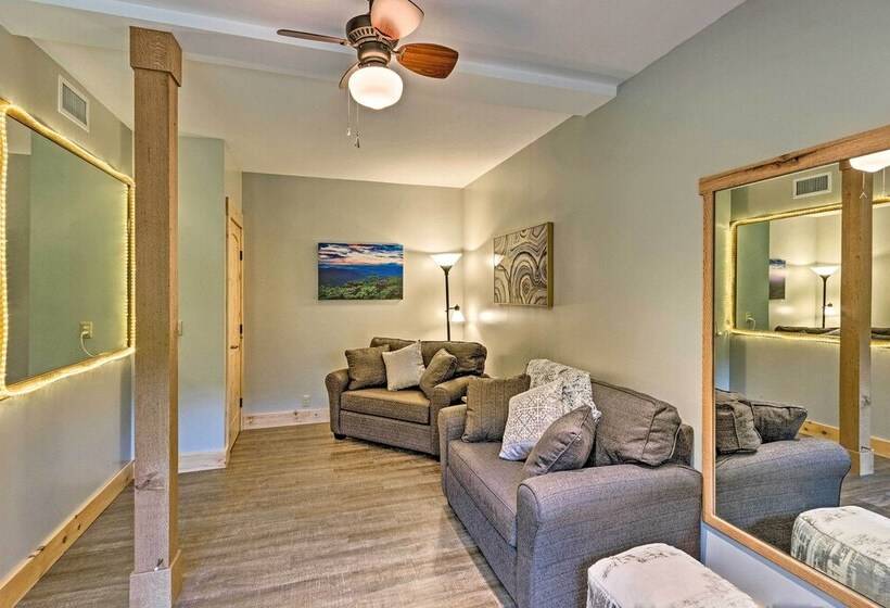 Sawyers Cabin W/ Hot Tub In Blue Ridge Mtns!