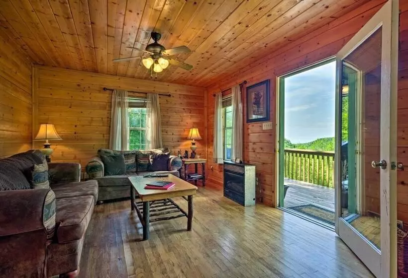 Secluded Lenoir Cabin: 4 Mi To Dtwn Blowing Rock