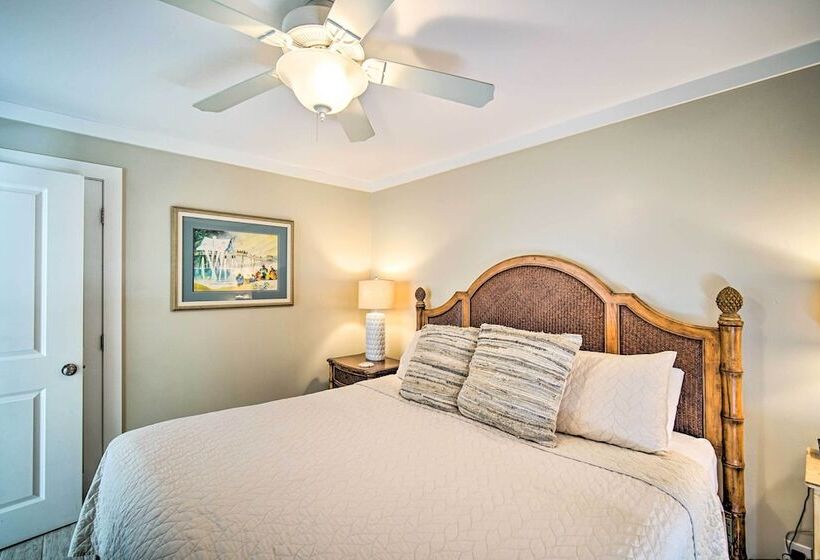 Sunny Gulf Shores Haven, 3 Mi To Fort Morgan!