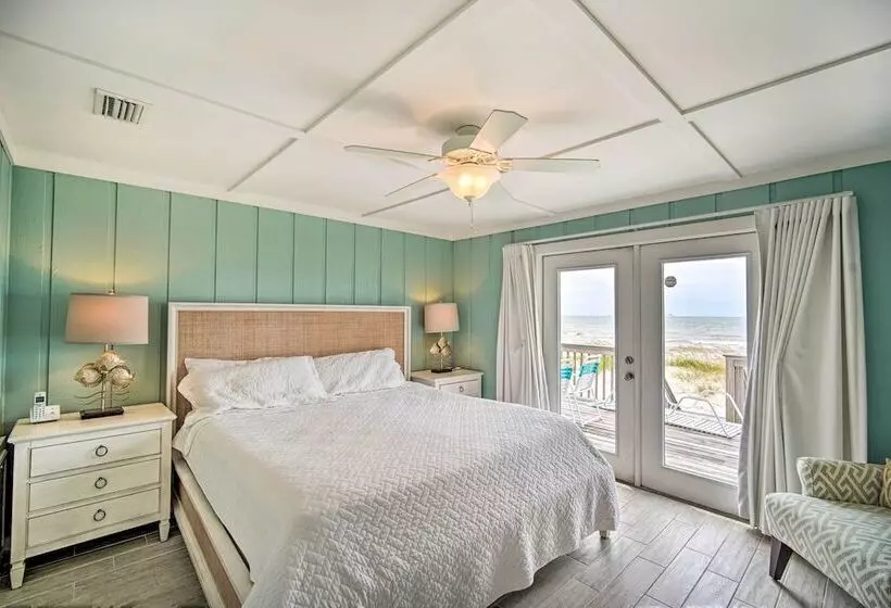 Sunny Gulf Shores Haven, 3 Mi To Fort Morgan!