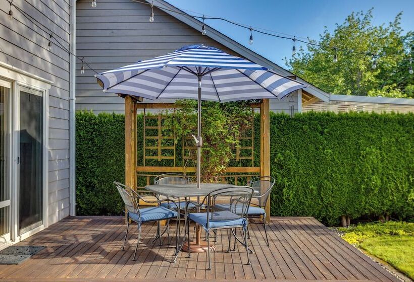 Tacoma Home W/ Garden + Pond ~ 3 Mi To Beach!