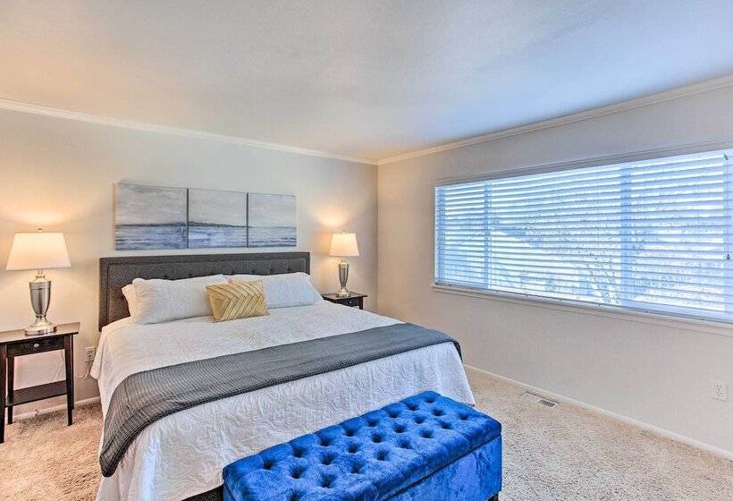 Tacoma Home W/ Garden + Pond ~ 3 Mi To Beach!