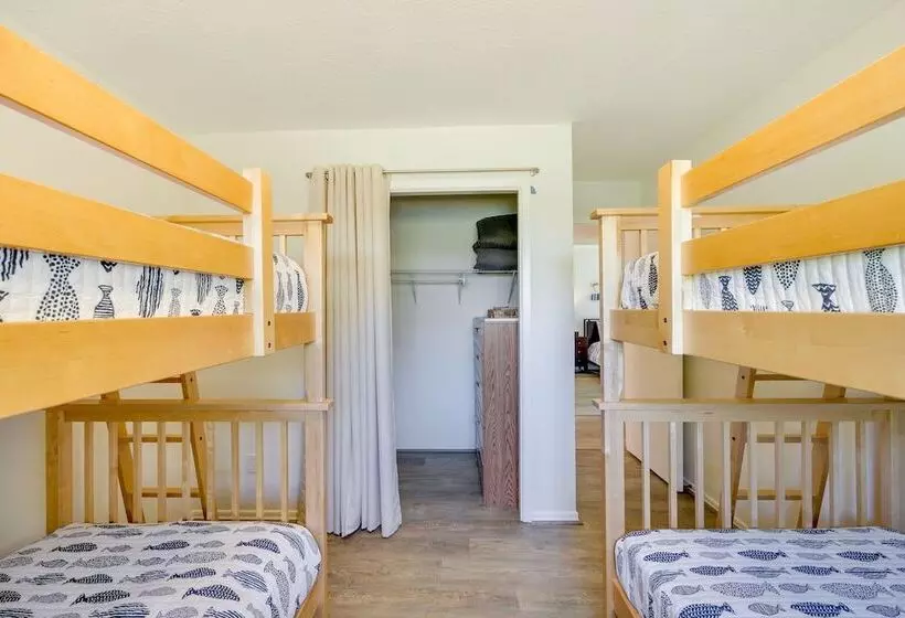 The View   Waterfront Lake Anna Home W/ Dock!