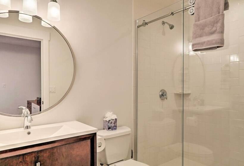 Updated Downtown Red Bank Home 5 Mi To Beach!