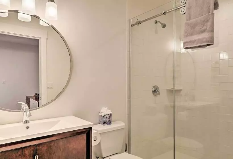 Updated Downtown Red Bank Home 5 Mi To Beach!