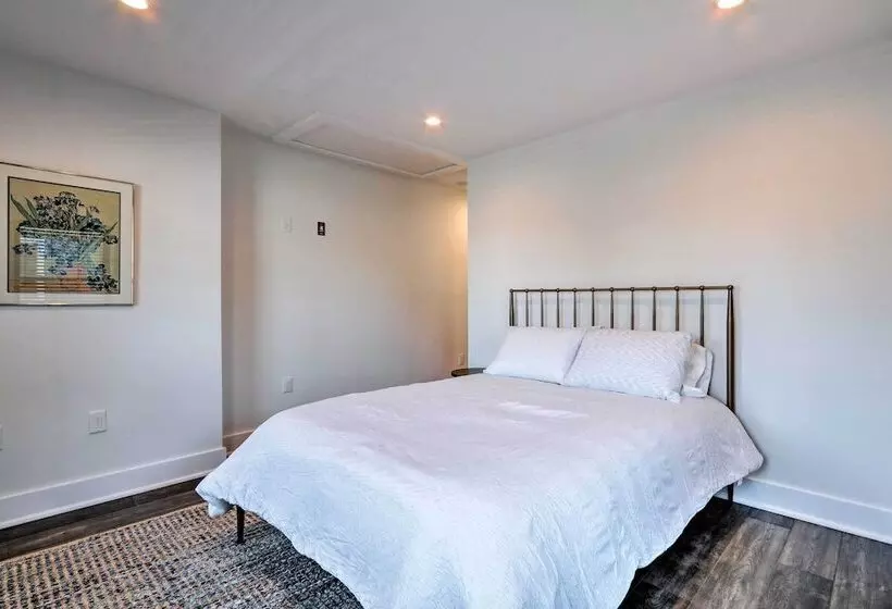 Updated Downtown Red Bank Home 5 Mi To Beach!