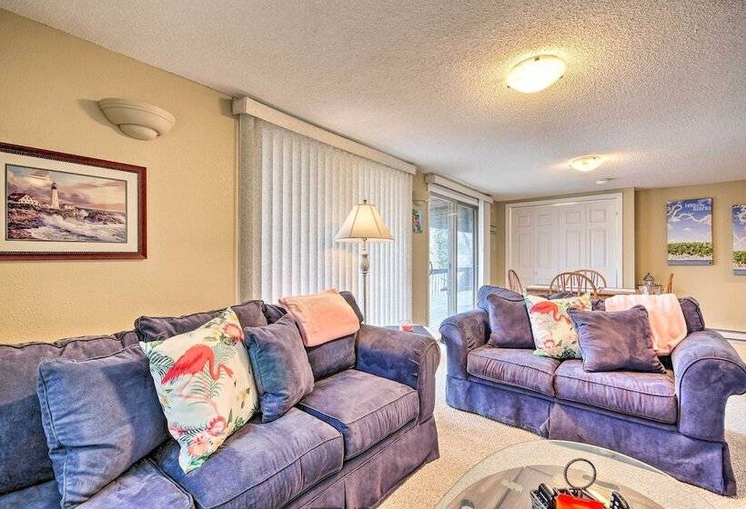 Waterfront Lake Ozark Home W/ Deck & Grill!