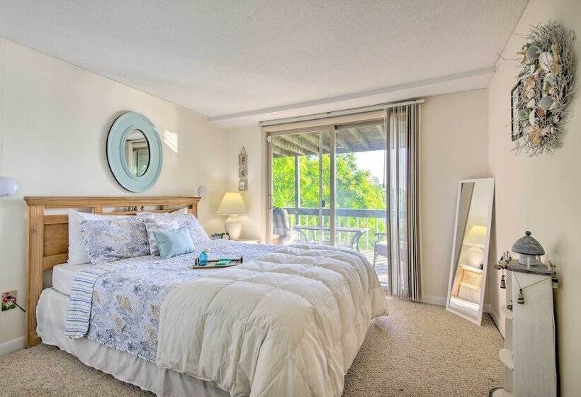 Waterfront Lake Ozark Home W/ Deck & Grill!