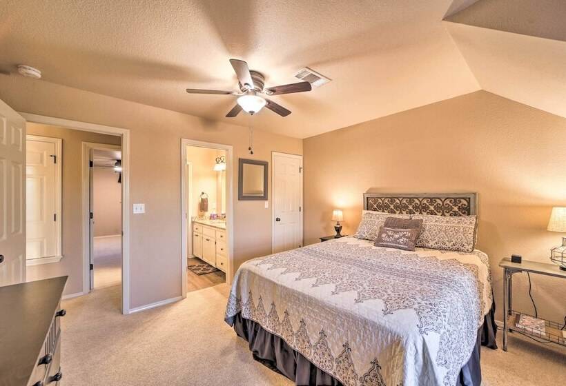 15 Acre Retreat Near Dtwn Tulsa & Skiatook Lake