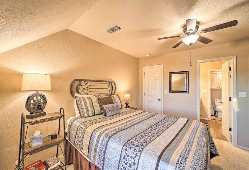 15 Acre Retreat Near Dtwn Tulsa & Skiatook Lake