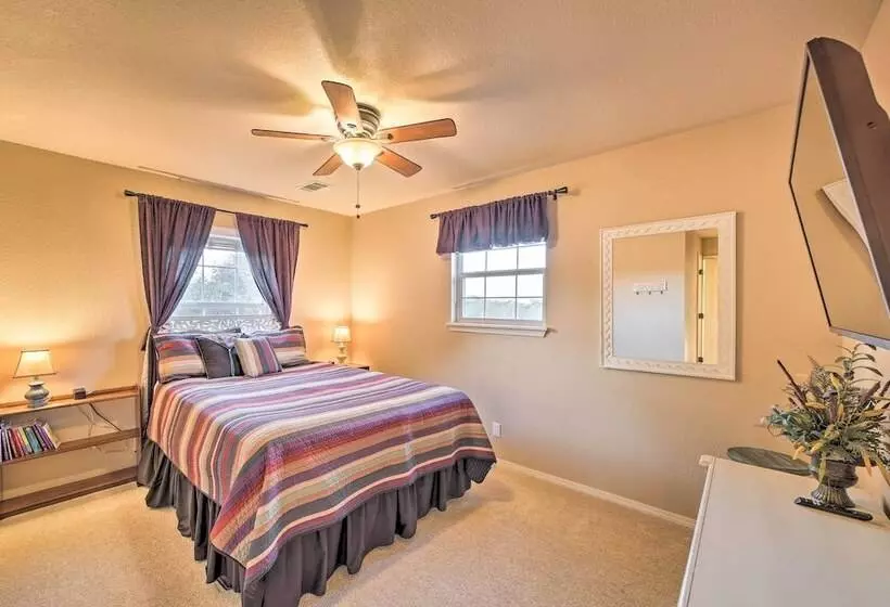 15 Acre Retreat Near Dtwn Tulsa & Skiatook Lake