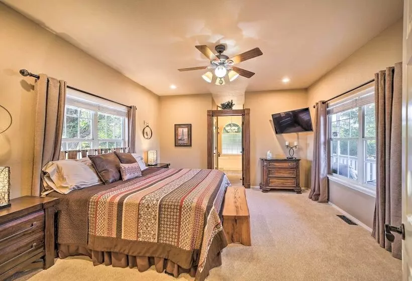 15 Acre Retreat Near Dtwn Tulsa & Skiatook Lake