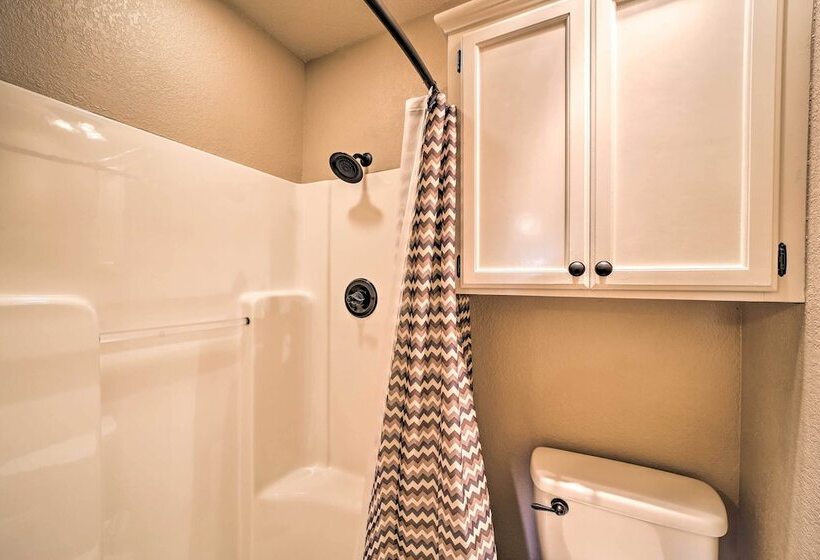 15 Acre Retreat Near Dtwn Tulsa & Skiatook Lake