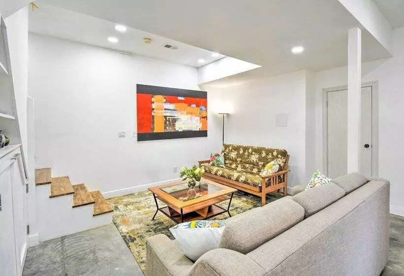 Bright Oasis On Lake Hartwell W/ Boat Dock!