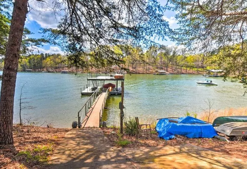Bright Oasis On Lake Hartwell W/ Boat Dock!