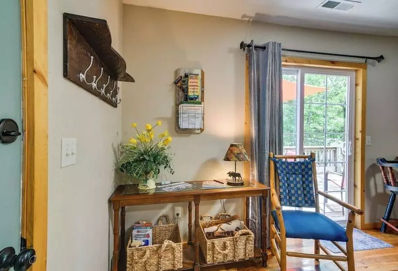 Bull Shoals Lake Home W/ Porch   Steps To Water!