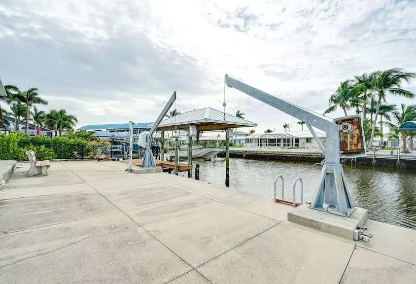 Private Pool & Deck: Canalfront St James City Home
