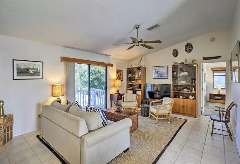 Private Pool & Deck: Canalfront St James City Home