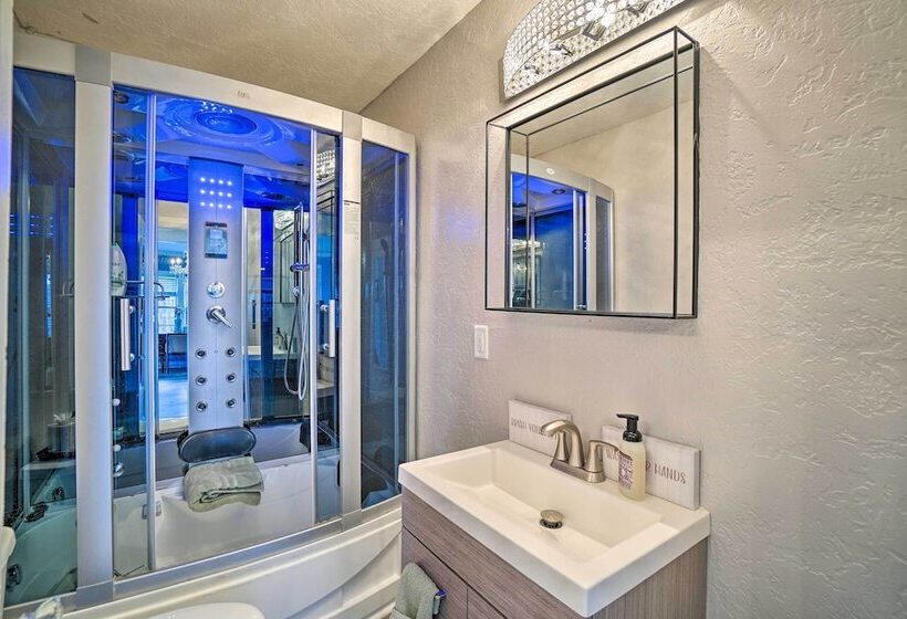 Lawton Home ~ 5 Mi To Fort Sill!