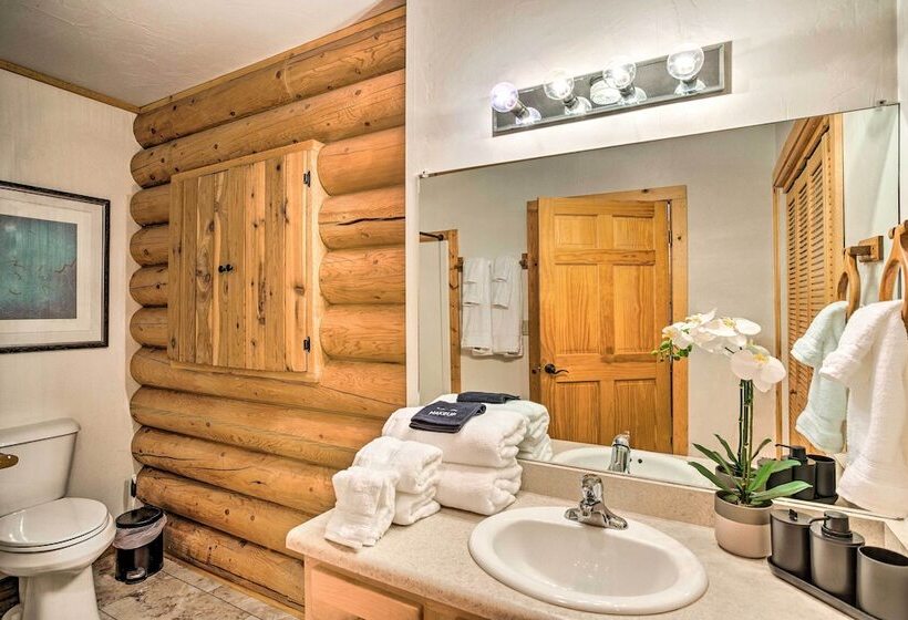 Clifton Retreat W/ Breathtaking Mt Backdrop!