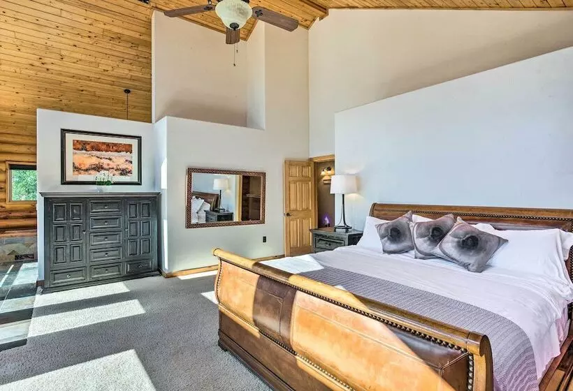 Clifton Retreat W/ Breathtaking Mt Backdrop!