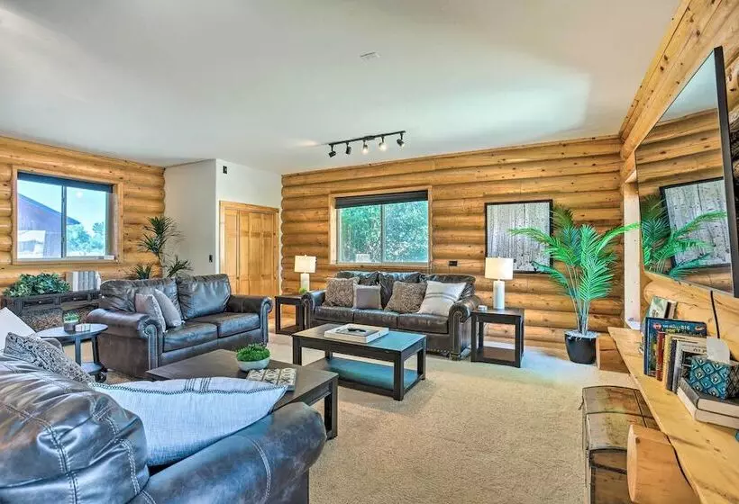 Clifton Retreat W/ Breathtaking Mt Backdrop!