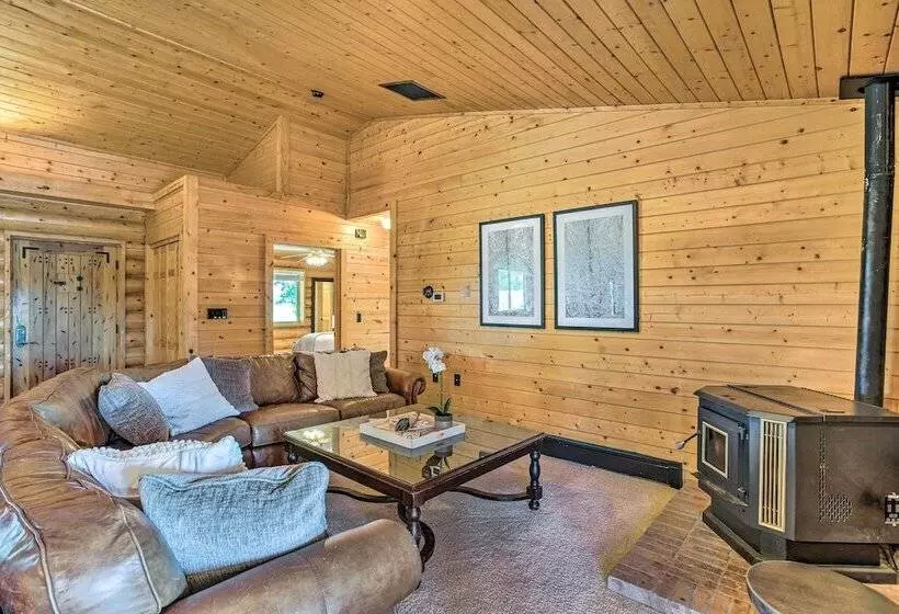 Clifton Retreat W/ Breathtaking Mt Backdrop!