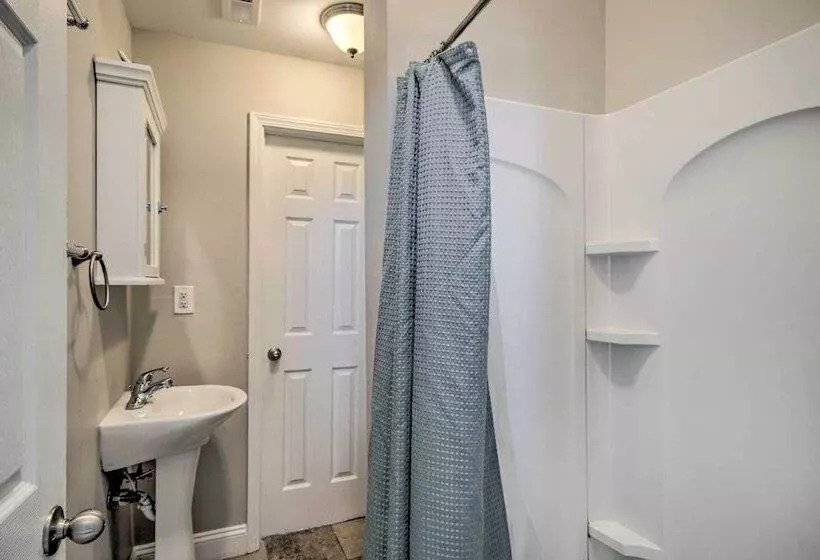 Columbia Home W/ Spacious Yard < 2 Mi To Dtwn