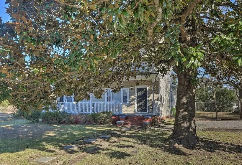 Columbia Home W/ Spacious Yard < 2 Mi To Dtwn