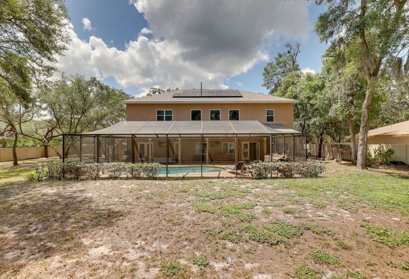 Contemporary Brandon Home W/ Pool & Game Room