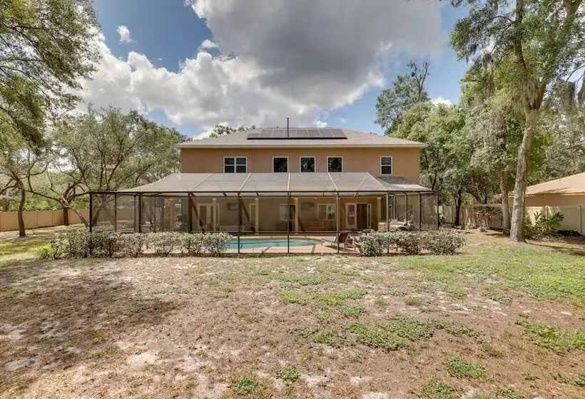 Contemporary Brandon Home W/ Pool & Game Room