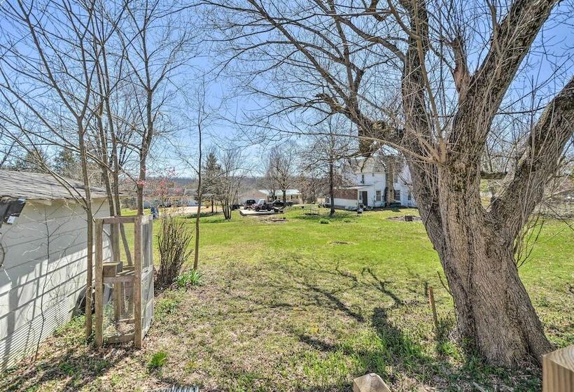 Cozy Lesterville Home Near Parks & Forests!