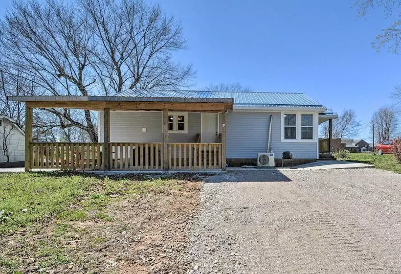 Cozy Lesterville Home Near Parks & Forests!