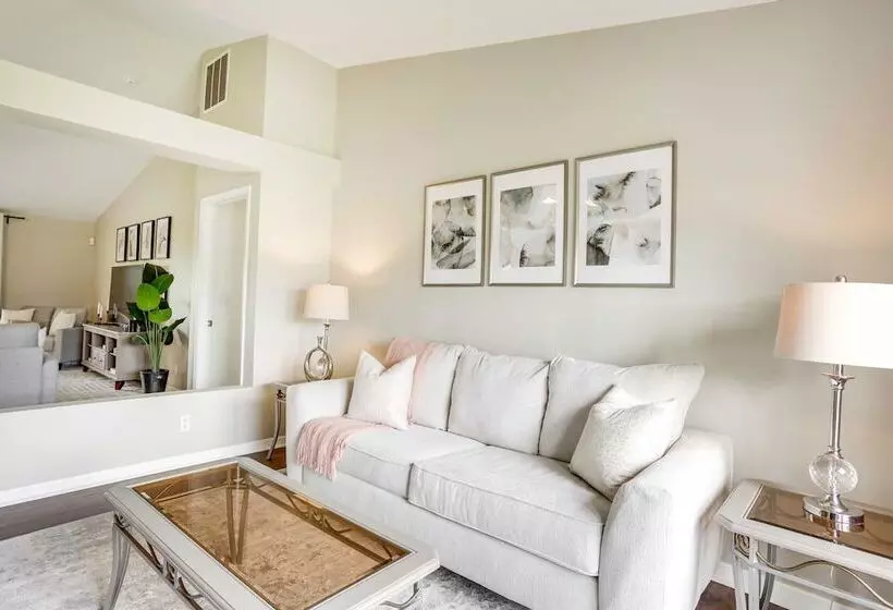 Family Friendly Port St Lucie Home W/ Patio!