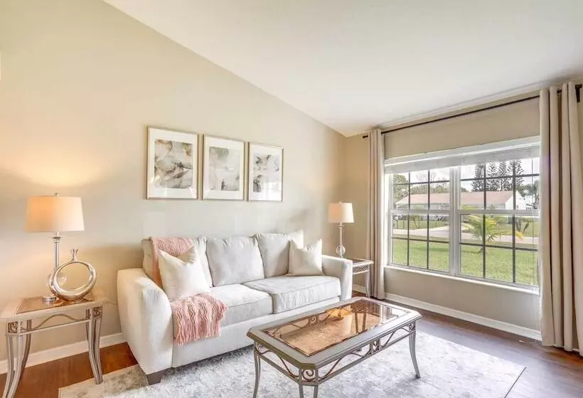 Family Friendly Port St Lucie Home W/ Patio!