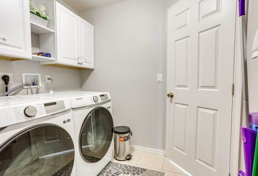 Family Friendly Port St Lucie Home W/ Patio!