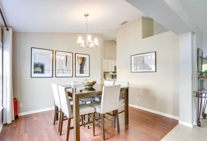 Family Friendly Port St Lucie Home W/ Patio!