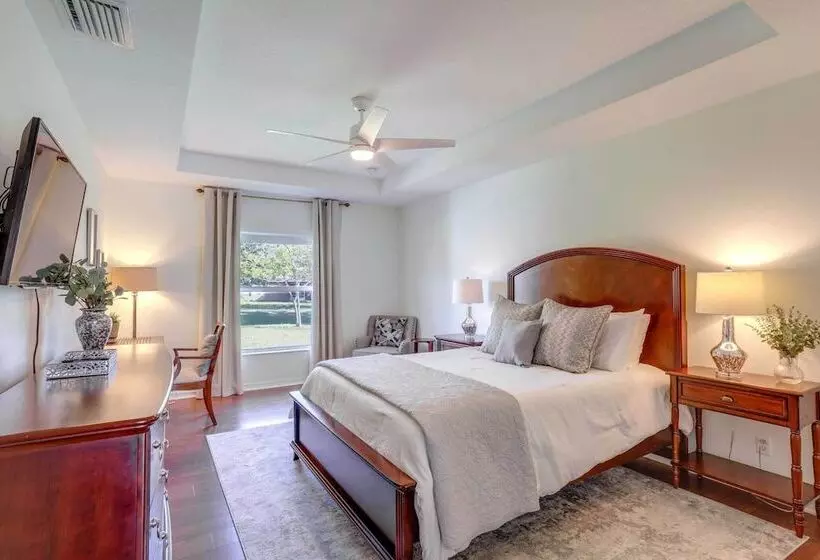 Family Friendly Port St Lucie Home W/ Patio!