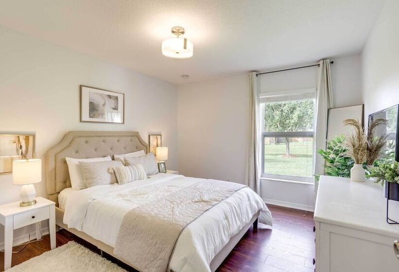 Family Friendly Port St Lucie Home W/ Patio!