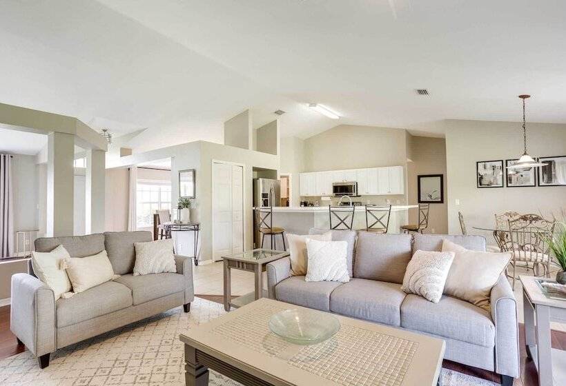 Family Friendly Port St Lucie Home W/ Patio!