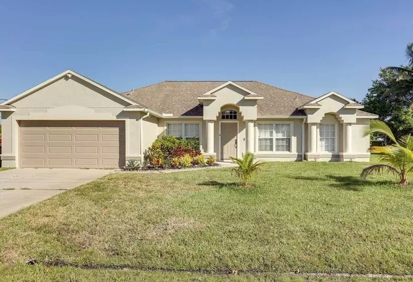 Family Friendly Port St Lucie Home W/ Patio!