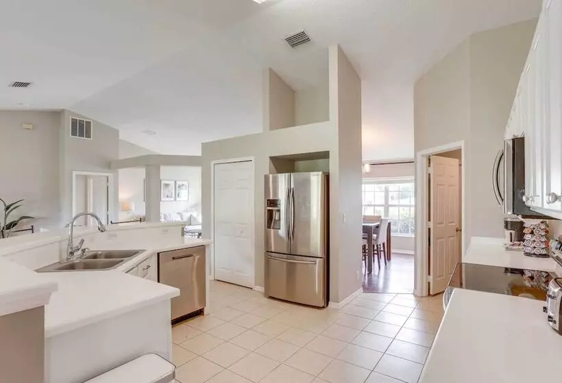 Family Friendly Port St Lucie Home W/ Patio!