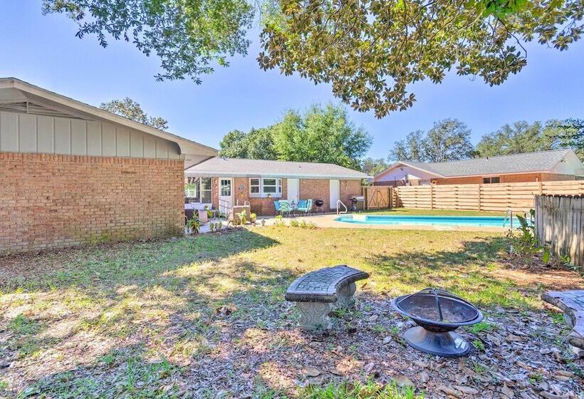 Family Home W/ Private Pool & Fenced Yard!