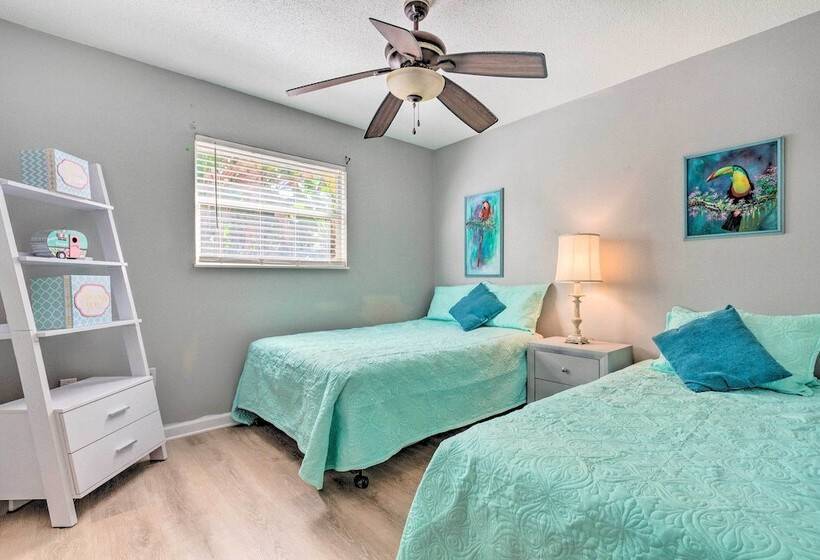 Family Home W/ Private Pool & Fenced Yard!