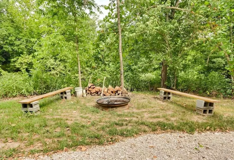 Florence Cabin W/ On Site Creek!