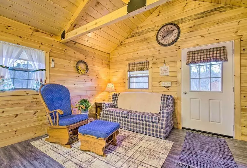 Florence Cabin W/ On Site Creek!