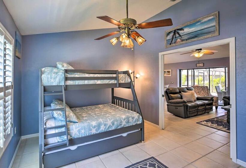 Fort Myers Coastal Retreat: Lanai W/ Pool!