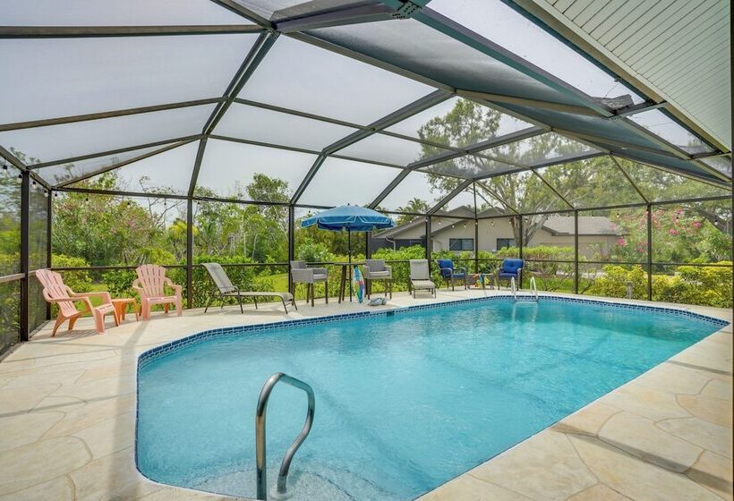 Fort Myers Coastal Retreat: Lanai W/ Pool!